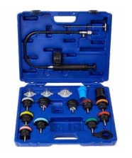 [722001012008] วัดกำลังอัดหม้อน้ำ BLUE-POINT No.RADKIT18 Universal Radiator Pressure Test Kit