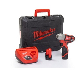 บล็อกกระแทกไร้สาย MILWAUKEE NO.M12BIW38-202C M12 impact wrench 3/8&quot;SD, 12V, 2pcs 2.0Ah